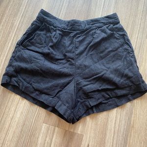 Abercrombie linen shorts size medium black